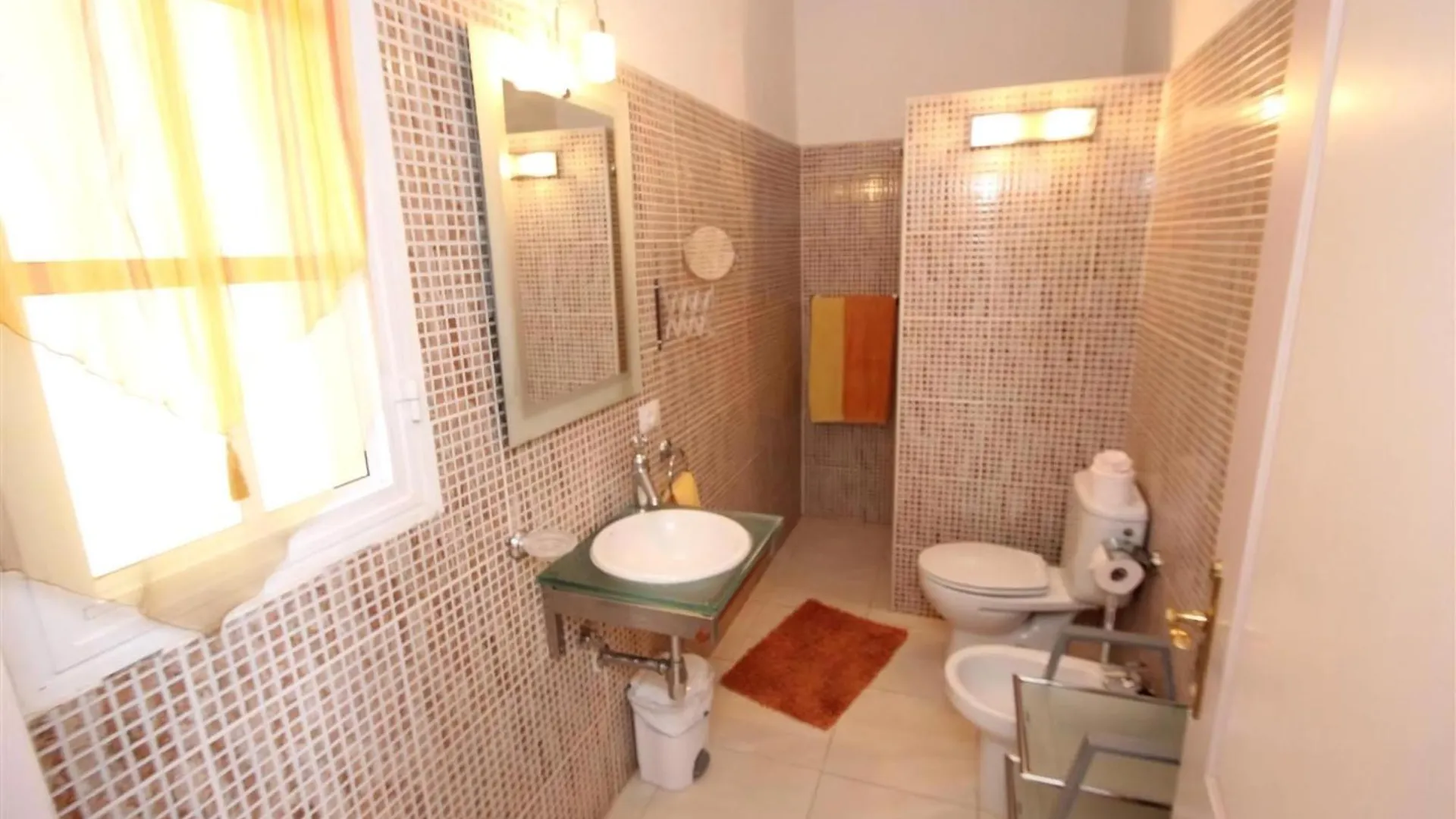 Hochwertig Ausgestattete Ferienwohnung Mariposa Guia de Isora  Guia de Isora (Tenerife)