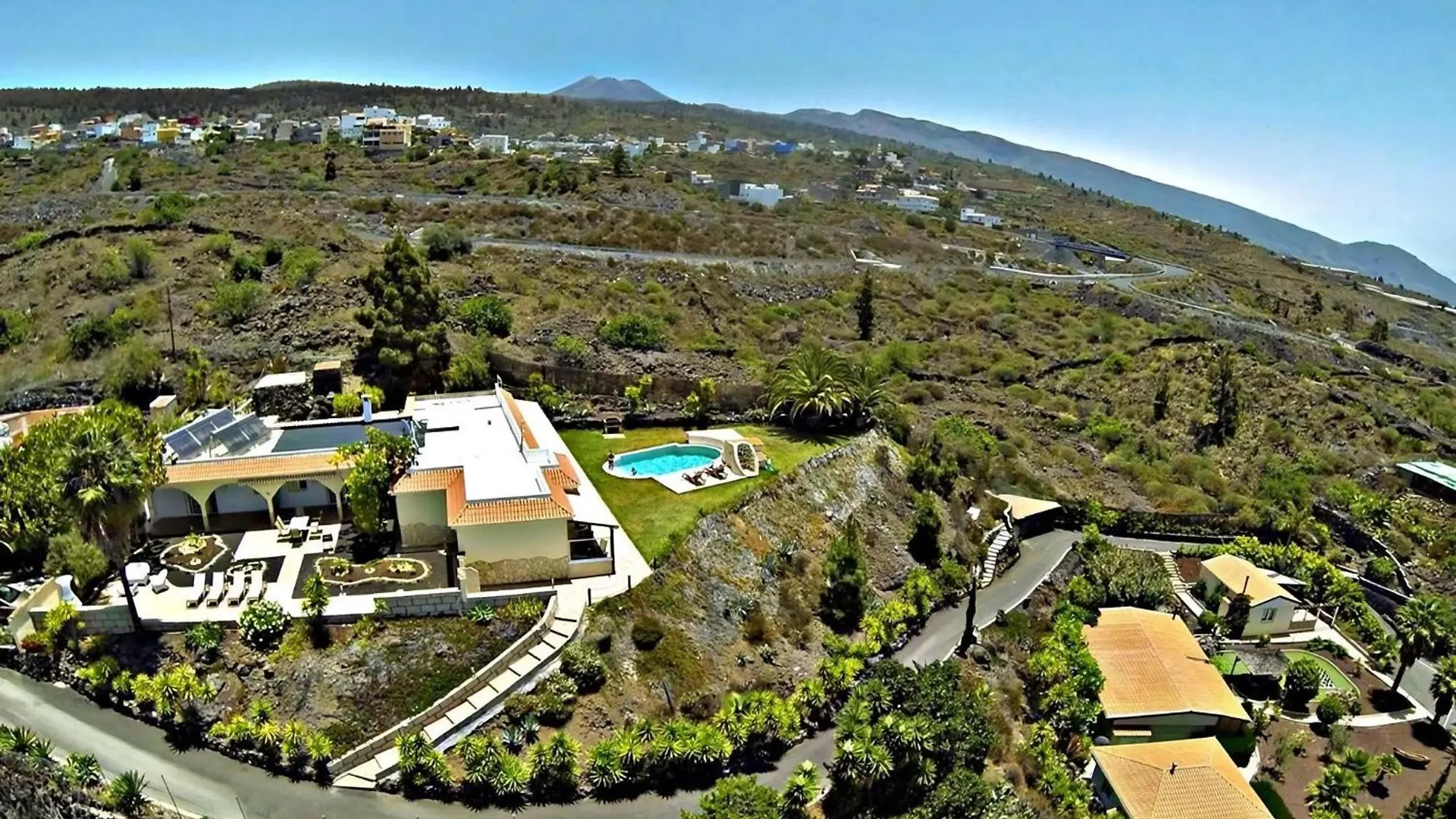 Apartment Hochwertig Ausgestattete Ferienwohnung Mariposa Guia de Isora  Spain