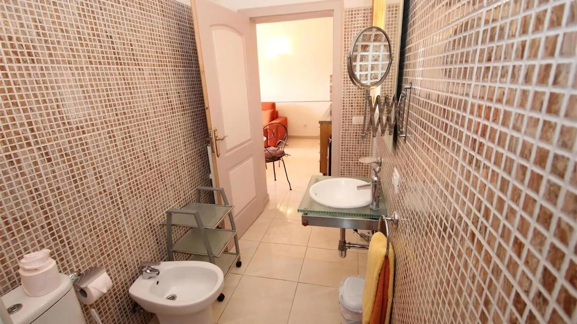 Apartment Hochwertig Ausgestattete Ferienwohnung Mariposa Guia de Isora  Spain